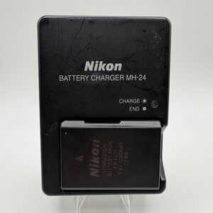 Nikon MH-24 Quick Battery Charger w/ Dud Battery - Authentic